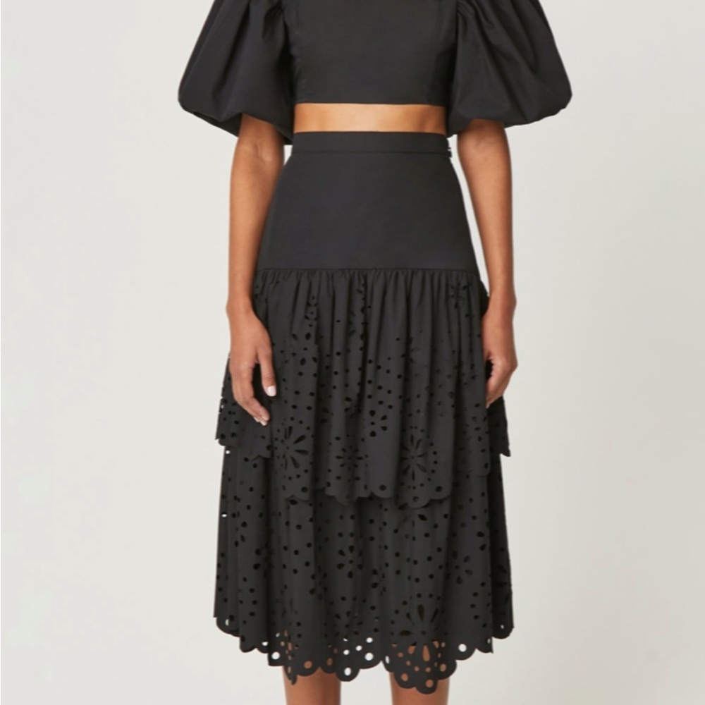 🆕 RHODE Sandy Skirt in Ink Ciel Eyelet NWT